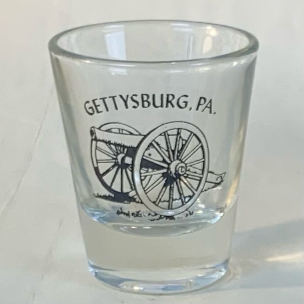 Gettysburg, PA. souvenir shot glass.🍾